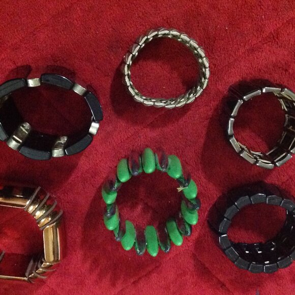 Lot of 1 Metal Expansion & 5 Wide Stretch Vintage Bracelets **READ LISTING** - Picture 2 of 8